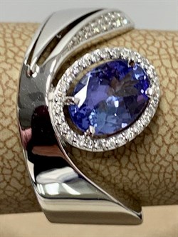 *Кольцо р.18 Танзанит цв Белое арт. 1-207902-00-31-119 вес 4,76 г - фото 188596 *Кольцо р.18 Танзанит цв Белое арт. 1-207902-00-31-119 вес 4,76 г - фото 188596