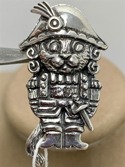 *Брошь Щелкунчик арт. 1809Б-995 Вес 10 г - фото 189834