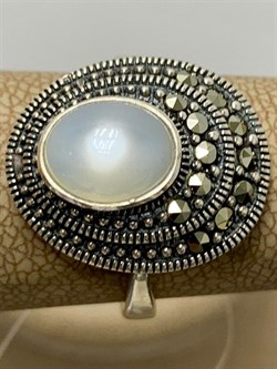 *Кольцо р.18 Микс Лунный Камень Марказит арт. К 612-729 вес 6,23 г - фото 190576 *Кольцо р.18 Микс Лунный Камень Марказит арт. К 612-729 вес 6,23 г - фото 190576