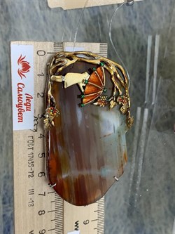 *Брошь Девочка под Зонтиком Рыжий Агат арт. 04.03114-026 вес 45,01 г - фото 191298 *Брошь Девочка под Зонтиком Рыжий Агат арт. 04.03114-026 вес 45,01 г - фото 191298