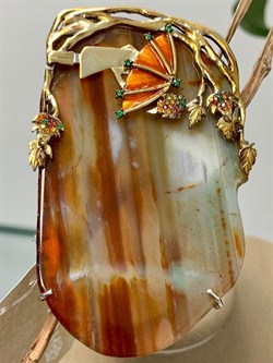 *Брошь Девочка под Зонтиком Рыжий Агат арт. 04.03114-026 вес 45,01 г - фото 191302 *Брошь Девочка под Зонтиком Рыжий Агат арт. 04.03114-026 вес 45,01 г - фото 191302