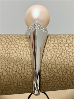 *Кольцо р.17 Белый Жемчуг арт. 01-0411/00ЖБ-00-860 вес 2,81г - фото 192889 *Кольцо р.17 Белый Жемчуг арт. 01-0411/00ЖБ-00-860 вес 2,81г - фото 192889