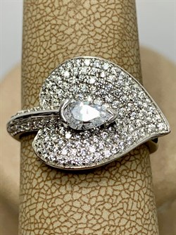 *Кольцо р.18,5 Белый Фианит Микро Вставки арт. OF-R01053-X-W-W-X-W-520 вес 4,1 г - фото 193081 *Кольцо р.18,5 Белый Фианит Микро Вставки арт. OF-R01053-X-W-W-X-W-520 вес 4,1 г - фото 193081