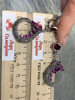 *Серьги Марказит Родолит арт. HE708-591 (вес 13,04 г) - фото 193215