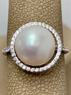 *Кольцо р.18,5 Белый Жемчуг арт. PI-R00229-X-W-PN-X-W-337 вес 3,85 г - фото 193547 *Кольцо р.18,5 Белый Жемчуг арт. PI-R00229-X-W-PN-X-W-337 вес 3,85 г - фото 193547