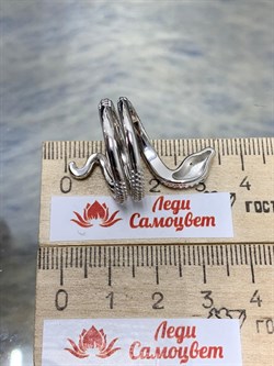 *Кольцо р.18 Фианит Змейка арт. CZ-R03911-X-W-NCE-X-X-323 вес 7,83 г - фото 193814