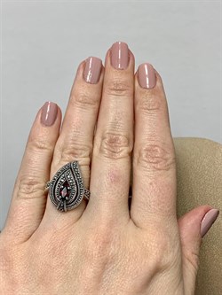 *Кольцо р.16,5 Марказит Гранат Пироп арт. HR601-857 (вес 7,07 г) - фото 194379