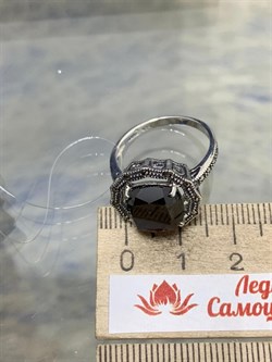 *Кольцо р.18 Марказит Корунд Коричневый Сапфир арт. M101226-340 вес 4,42 г - фото 194404
