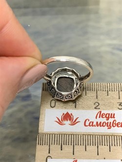 *Кольцо р.19 Марказит Корунд Коричневый Сапфир арт. M101226-579 вес 4,63 г - фото 194423