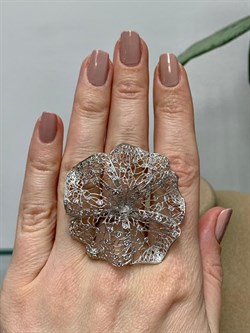 *Кольцо р.17 Цветок Белый Фианит арт. ANFIOREG-512 вес 9,73 г - фото 197292 *Кольцо р.17 Цветок Белый Фианит арт. ANFIOREG-512 вес 9,73 г - фото 197292