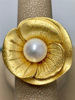*Кольцо р.17 Цветок Белый Жемчуг арт. SIT-AN090805-3-YAU-884 Вес 9.34 г - фото 197639 *Кольцо р.17 Цветок Белый Жемчуг арт. SIT-AN090805-3-YAU-884 Вес 9.34 г - фото 197639