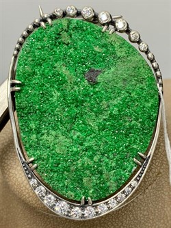 *Брошь Уваровит Урал Оксид арт. 2663-472 Вес 22,9 г - фото 198177 *Брошь Уваровит Урал Оксид арт. 2663-472 Вес 22,9 г - фото 198177