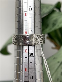 *Кольцо р.19,2 Шахматы арт. 1697К-723 вес 7,1 г - фото 200851 *Кольцо р.19,2 Шахматы арт. 1697К-723 вес 7,1 г - фото 200851