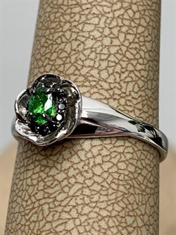 *Кольцо р.17,5 Микс Цаворит Шпинель арт. 01-2431/00ЦВ-17-017 вес 1,88 г - фото 203551