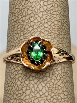 *Кольцо р.18 Микс Цаворит Шпинель арт. 01-2431/00ЦВ-06-477 вес 1,79 г - фото 203679