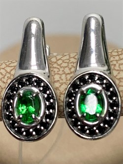 *Серьги Микс Цаворит Шпинель арт. 02-2430/00ЦВ-17-992 вес 2,95 г - фото 203750