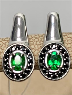 *Серьги Микс Цаворит Шпинель арт. 02-2430/00ЦВ-17-992 вес 2,95 г - фото 203751