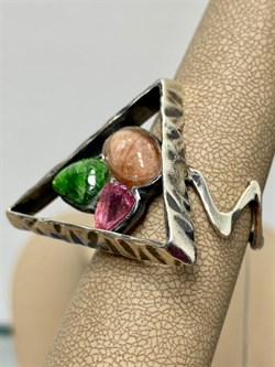 *Кольцо р.21 Микс Хромдиопсид Турмалин АРТ 3184 ВЕС 12,6 Г - фото 207992 *Кольцо р.21 Микс Хромдиопсид Турмалин АРТ 3184 ВЕС 12,6 Г - фото 207992