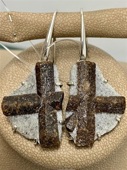 *Серьги Петли Ставролит Кольский п-ов АРТ 1540 ВЕС 13,5 Г - фото 208366 *Серьги Петли Ставролит Кольский п-ов АРТ 1540 ВЕС 13,5 Г - фото 208366