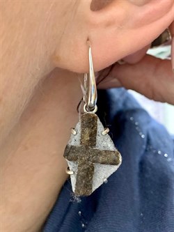 *Серьги Петли Ставролит Кольский п-ов АРТ 1454-1 ВЕС 9,6 Г - фото 208392 *Серьги Петли Ставролит Кольский п-ов АРТ 1454-1 ВЕС 9,6 Г - фото 208392