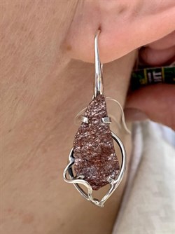 *Серьги Петли Фуксит Авантюрин Урал АРТ 1528 ВЕС 9,3 Г - фото 208491 *Серьги Петли Фуксит Авантюрин Урал АРТ 1528 ВЕС 9,3 Г - фото 208491