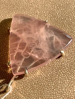 *Кулон Розовый Кварц Абстракция арт. 3-1600-126-830 Вес 14,74 г - фото 209344