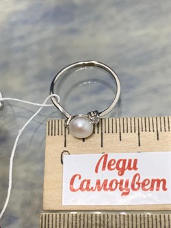 *Кольцо р.18 Белый Жемчуг д.6,5*7 мм арт. 1.0341.0.b.180-362 (Вес 1,51 г) - фото 210161