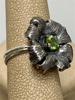 *Кольцо р.17,5 Хризолит АРТ 6058-5 (ВЕС 4,35 Г) - фото 216524 *Кольцо р.17,5 Хризолит АРТ 6058-5 (ВЕС 4,35 Г) - фото 216524