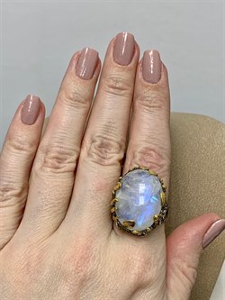 *Кольцо р.18 Лунный камень Адуляр АРТ 49150 ВЕС 14,47 Г - фото 216949 *Кольцо р.18 Лунный камень Адуляр АРТ 49150 ВЕС 14,47 Г - фото 216949