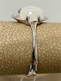 *Кольцо р.18 Лунный камень Адуляр АРТ 52890 ВЕС 1,92 Г - фото 217000