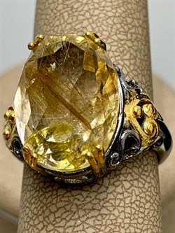 *Кольцо р.19  Кварц Волосатик Бразилия АРТ 63350 (ВЕС около 9,3 Г) - фото 217737