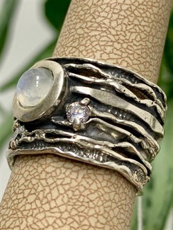 *Кольцо р.18 Адуляр Индия арт. MVR1458MS-384 Вес 9,26 г. - фото 221910 *Кольцо р.18 Адуляр Индия арт. MVR1458MS-384 Вес 9,26 г. - фото 221910