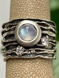 *Кольцо р.18 Адуляр Индия арт. MVR1458MS-384 Вес 9,26 г. - фото 221912 *Кольцо р.18 Адуляр Индия арт. MVR1458MS-384 Вес 9,26 г. - фото 221912