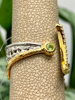 *Кольцо р.18 Хризолит Арт 1645 Вес 4,87 г - фото 222703