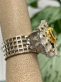 *Кольцо р.18,25 Хризолит Урал АРТ 1224-496 Вес 13,88 г - фото 222725