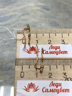 *Серьги Каффы Зеленый Фианит арт. п7-519-3з232-990 Вес 0,93 г - фото 223022 *Серьги Каффы Зеленый Фианит арт. п7-519-3з232-990 Вес 0,93 г - фото 223022