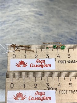 *Серьги Каффы Зеленый Фианит арт. п7-519-3з232-003(к) (Вес 0,81 г) - фото 223254