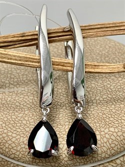 *Серьги Прищепки Гранат Пироп арт. 02-1988/00ГР-00-101 Вес 5,39 г - фото 223615 *Серьги Прищепки Гранат Пироп арт. 02-1988/00ГР-00-101 Вес 5,39 г - фото 223615