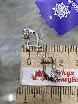 *Серьги Бриллианит Фианит арт. 2-4003р220-579 Вес 2,41 г - фото 226417 *Серьги Бриллианит Фианит арт. 2-4003р220-579 Вес 2,41 г - фото 226417