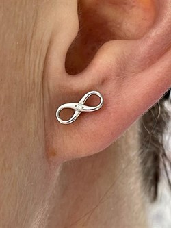 *Серьги Пусеты Фианит арт. ПСЛ-8.0р200-672 (Вес около 1,2 г) - фото 226432 *Серьги Пусеты Фианит арт. ПСЛ-8.0р200-672 (Вес около 1,2 г) - фото 226432