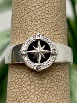 *Кольцо р.17 Фианит Тотем арт. К-3904рп21600-р17-380 (Вес 3,41 г) - фото 226511 *Кольцо р.17 Фианит Тотем арт. К-3904рп21600-р17-380 (Вес 3,41 г) - фото 226511