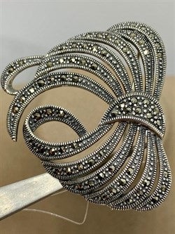 *Брошь-Кулон Бант Марказит арт. HB046-704 вес 10,72 г - фото 236757 *Брошь-Кулон Бант Марказит арт. HB046-704 вес 10,72 г - фото 236757