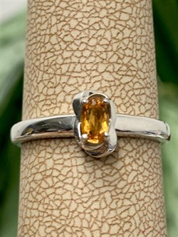 *Кольцо р.17 Капля Росы Золотистый Топаз Урал арт. К1665Ю/Ag-607/19-627 вес 1,65 г - фото 237607 *Кольцо р.17 Капля Росы Золотистый Топаз Урал арт. К1665Ю/Ag-607/19-627 вес 1,65 г - фото 237607