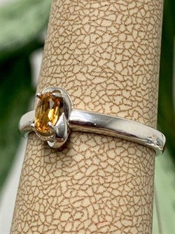 *Кольцо р.17 Капля Росы Золотистый Топаз Урал арт. К1665Ю/Ag-607/19-627 вес 1,65 г - фото 237608 *Кольцо р.17 Капля Росы Золотистый Топаз Урал арт. К1665Ю/Ag-607/19-627 вес 1,65 г - фото 237608