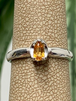 *Кольцо р.18 Капля Росы Золотистый Топаз Урал арт. К1664Ю/Ag/607/19-440 вес 1,97 г - фото 237721