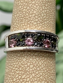 *Кольцо р.18 Орхидея Микс Турмалин Шпинель арт. К1010Ю/Ag-607/1/3/4-884 вес 2,8 г - фото 238397 *Кольцо р.18 Орхидея Микс Турмалин Шпинель арт. К1010Ю/Ag-607/1/3/4-884 вес 2,8 г - фото 238397