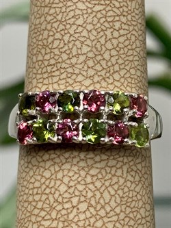 *Кольцо Р.18 Турмалины Урал Микс арт. К1400Ю/Ag-607/34-611 вес 2,97 г - фото 238426