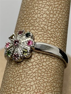 *Кольцо р.17,5 Турмалины Урал арт. К1530Ю/Ag-607/6-516 вес 1,94 г - фото 238888