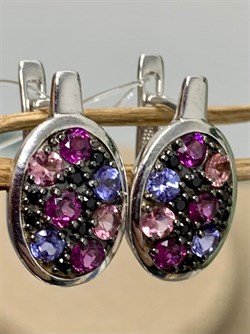 *Серьги Орхидея Микс Танзанит Родолит Турмалин Шпинель арт. С1043Ю/Ag-607/1/3/8/9-125 вес 3,78 г - фото 239423 *Серьги Орхидея Микс Танзанит Родолит Турмалин Шпинель арт. С1043Ю/Ag-607/1/3/8/9-125 вес 3,78 г - фото 239423