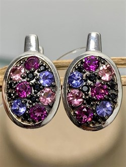 *Серьги Орхидея Микс Танзанит Родолит Турмалин Шпинель арт. С1043Ю/Ag-607/1/3/8/9-125 вес 3,78 г - фото 239424 *Серьги Орхидея Микс Танзанит Родолит Турмалин Шпинель арт. С1043Ю/Ag-607/1/3/8/9-125 вес 3,78 г - фото 239424